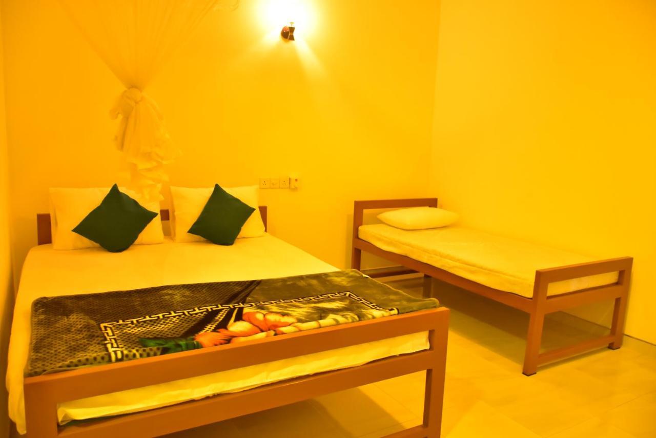 Little Ele Safari Lodge 우다왈라웨 외부 사진