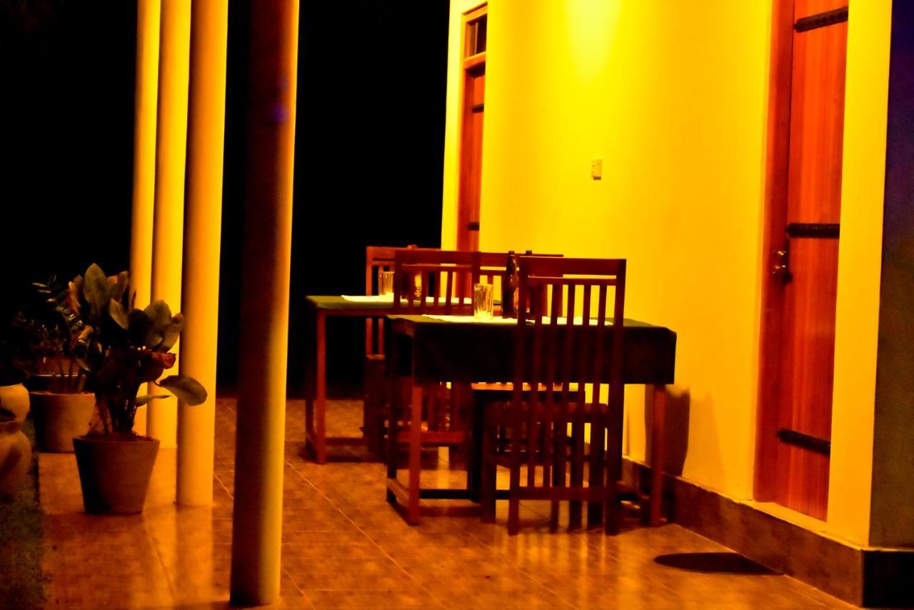 Little Ele Safari Lodge 우다왈라웨 외부 사진